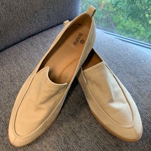 Susina kellen almond toe loafer Clearance